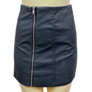 DIVIDED Women 's Black Faux Leather Zip Up Mini Skirt Sz 2